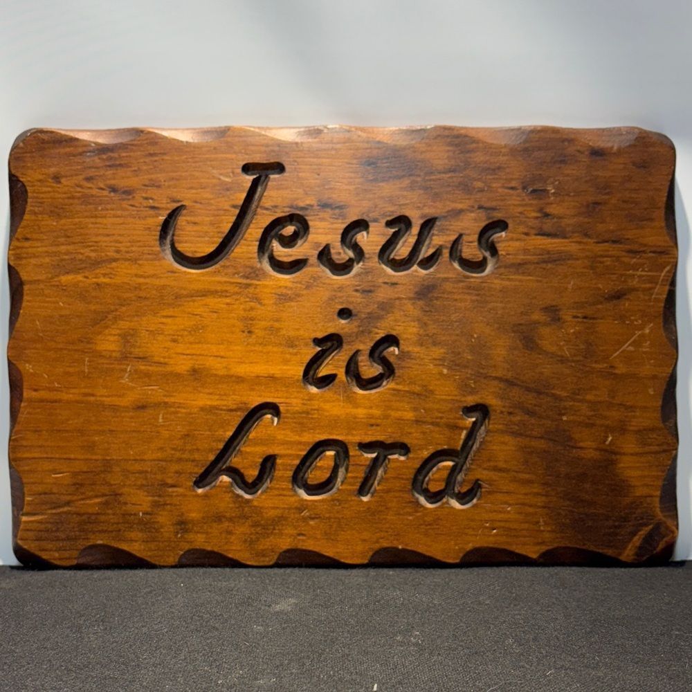 Faith-Inspired Brown Wall Plaque - 'Jesus is Lord'